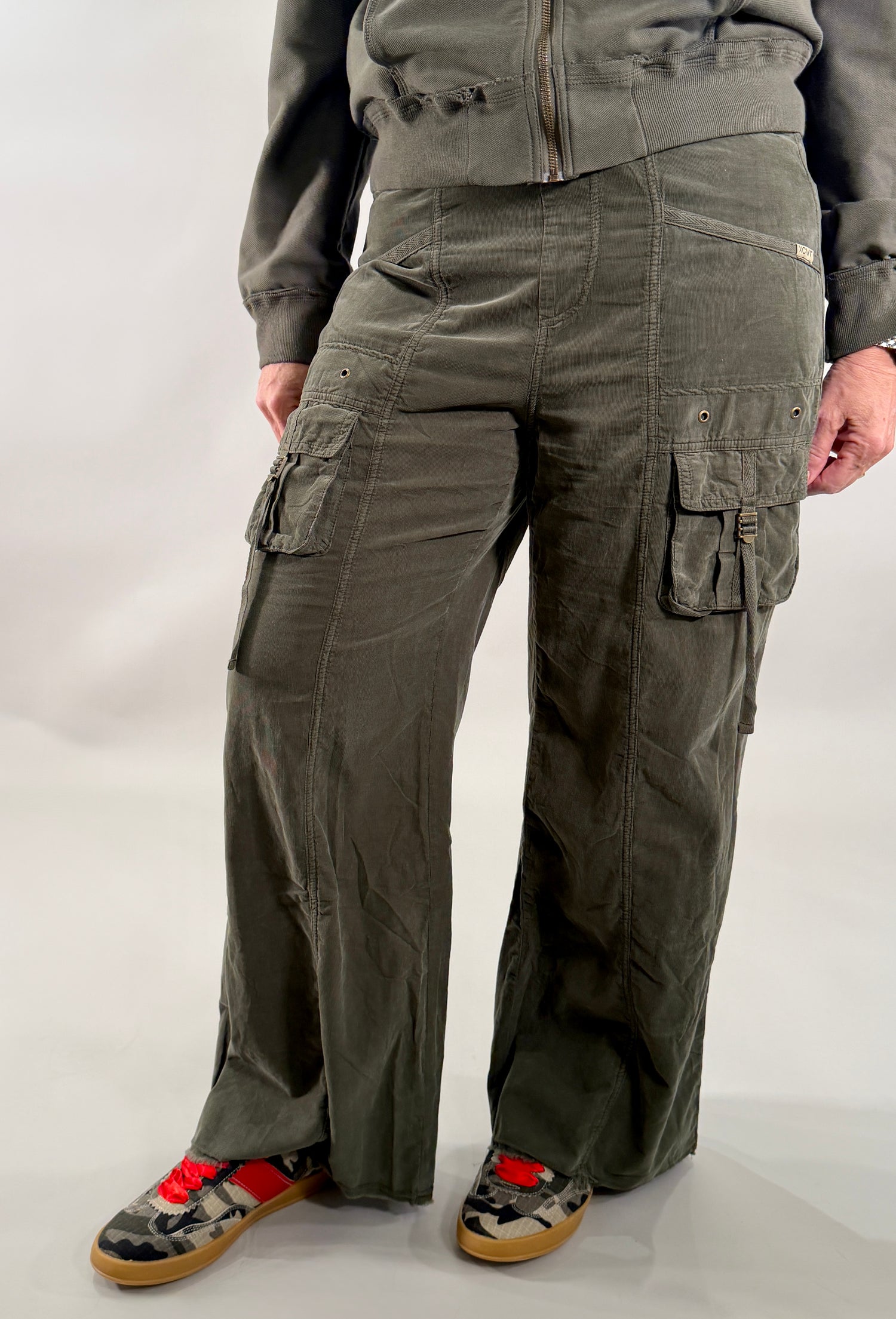 Corduroy Wide Leg Drawstring Cargo Pant