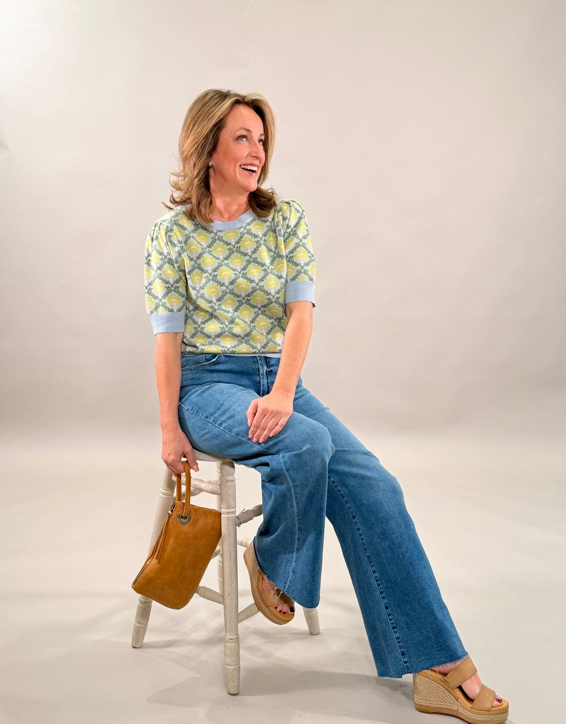 Floral Pattern Short Sleeve Sweater