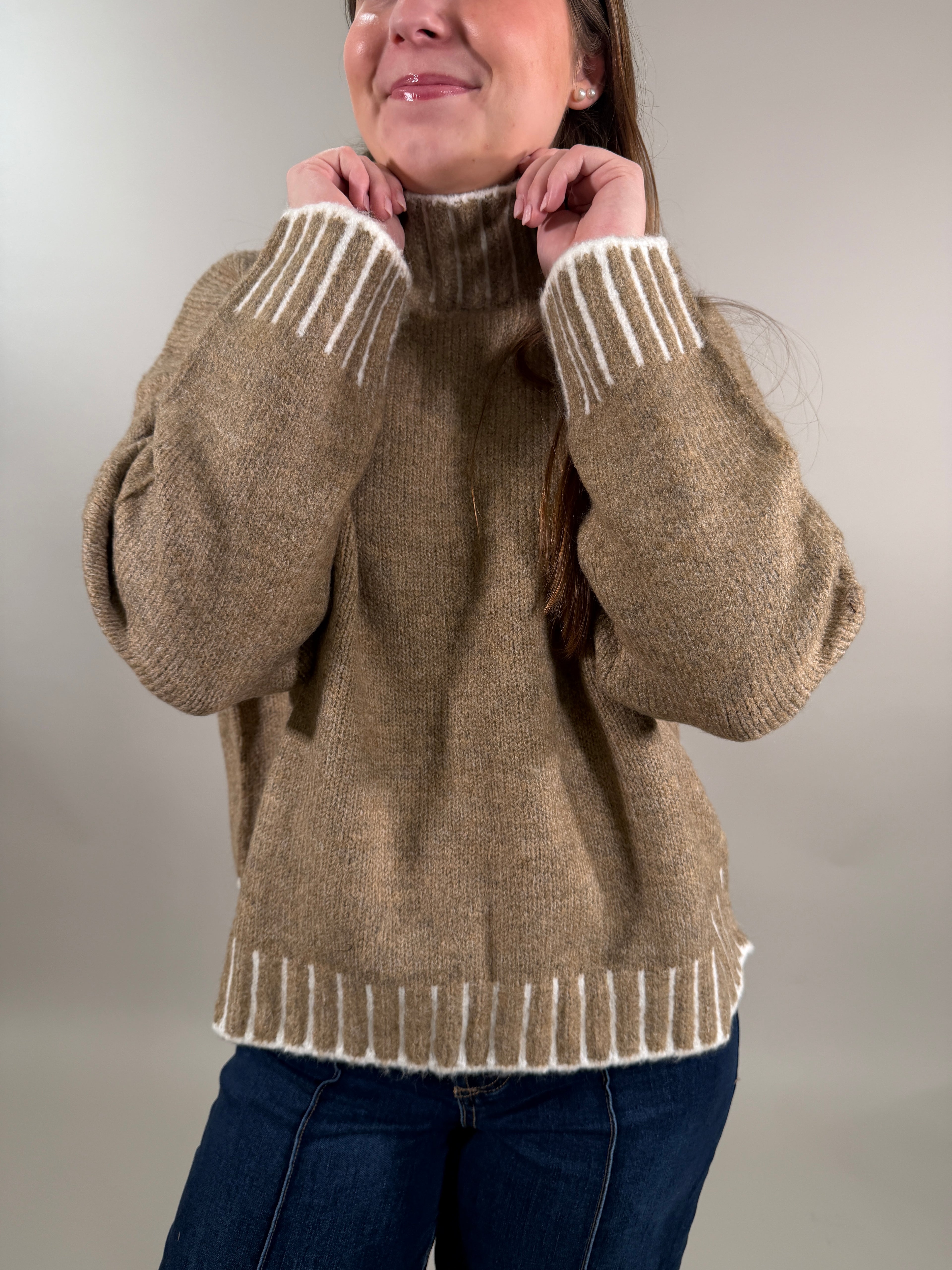 Cozy Contrast Trim Turtleneck