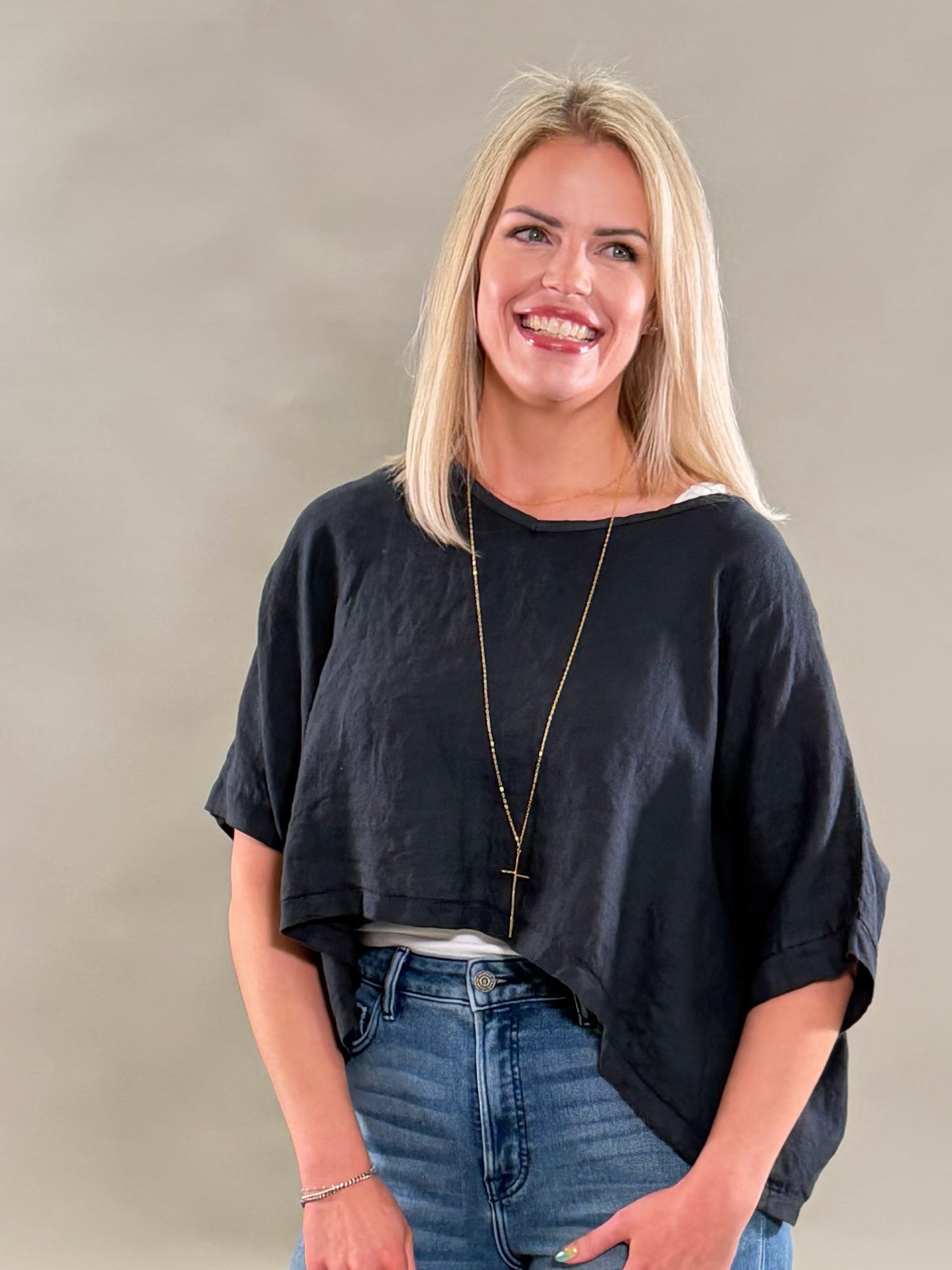 Cropped Linen Boxy Tee