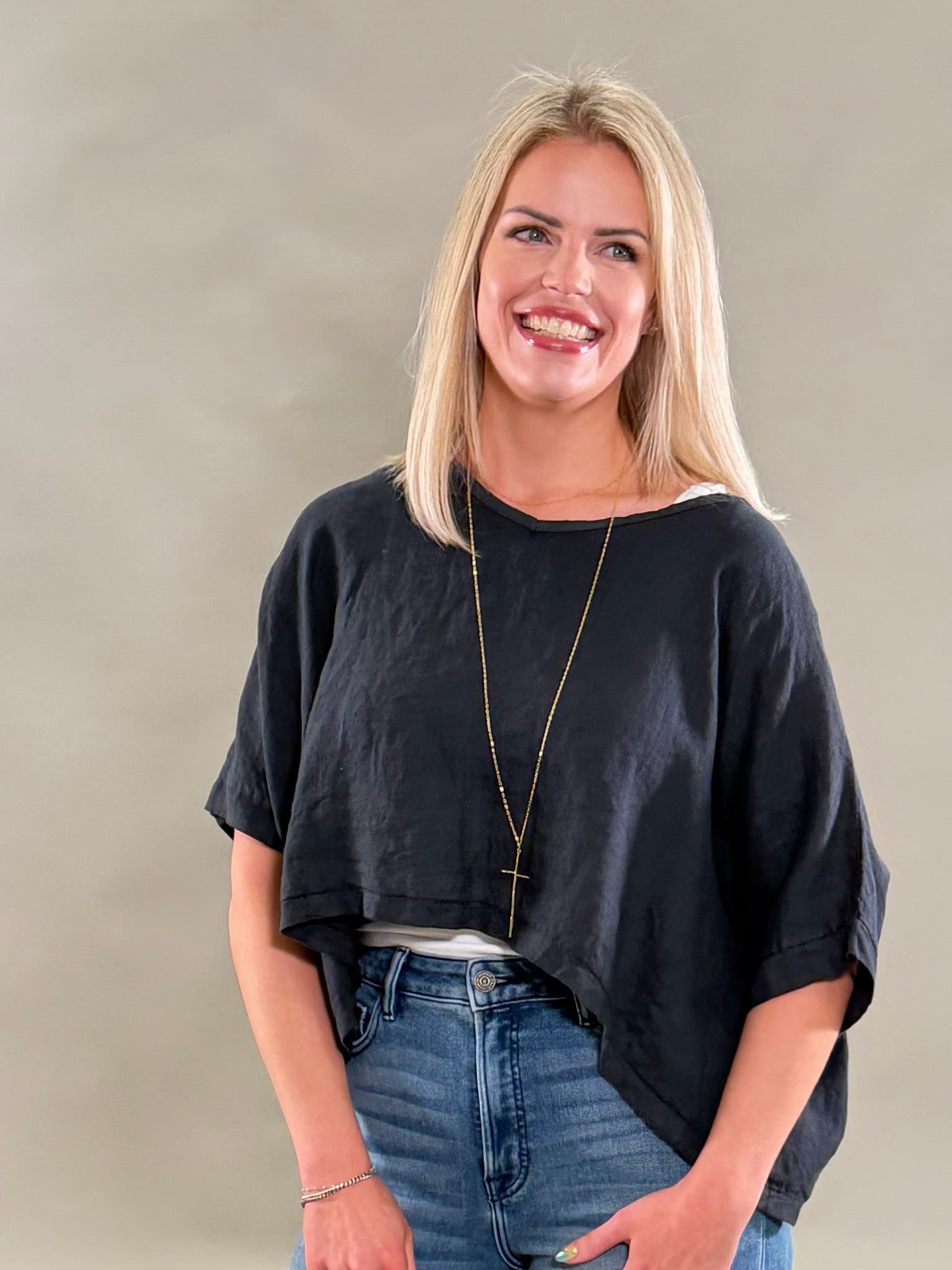 Cropped Linen Boxy Tee