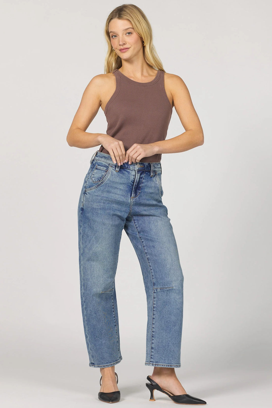 The Relaxed Barrel-Fit Jean | Lasso