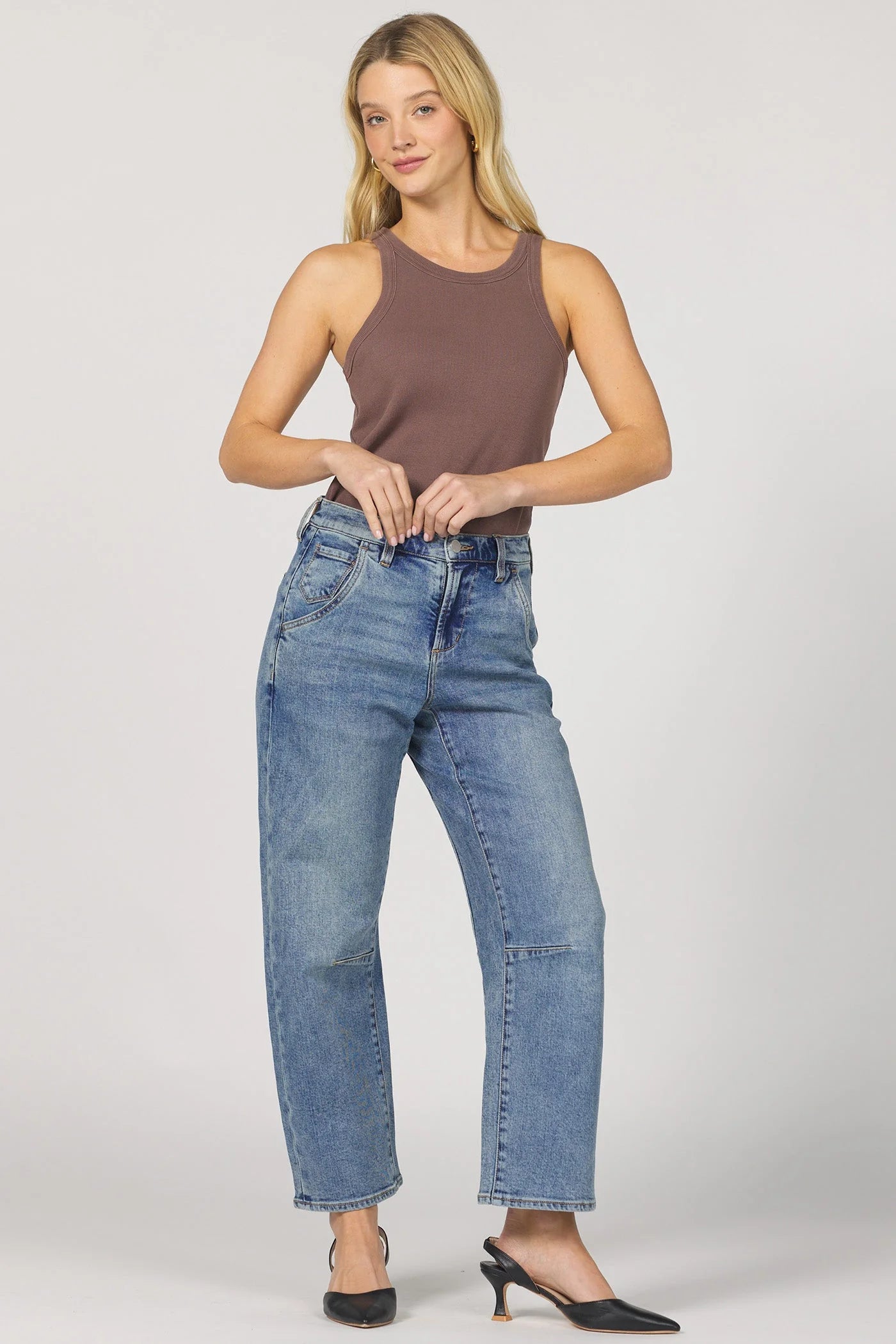 The Relaxed Barrel-Fit Jean | Lasso