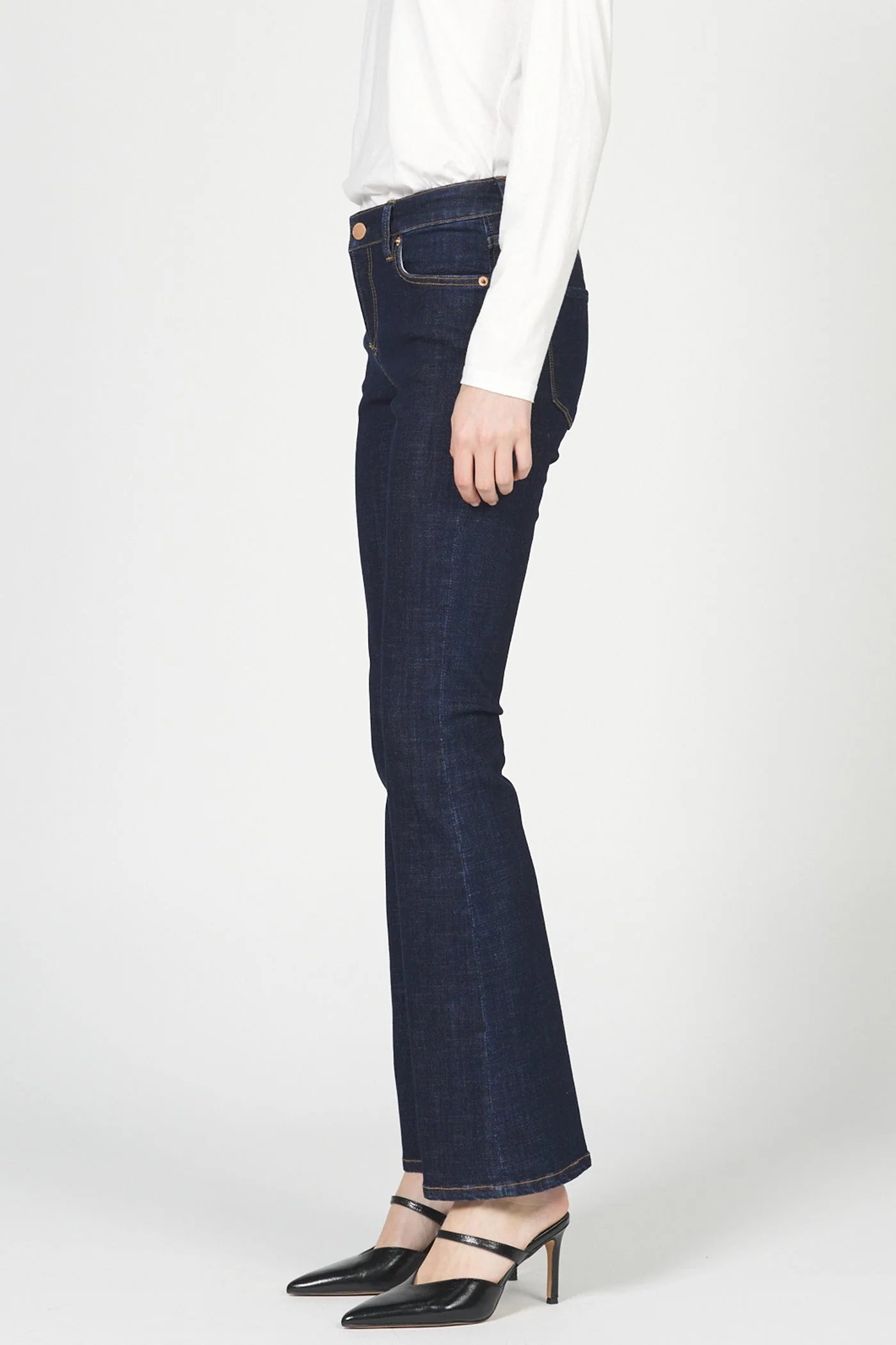The Perfect Mid-Rise Flare Jean | Jaxtyn