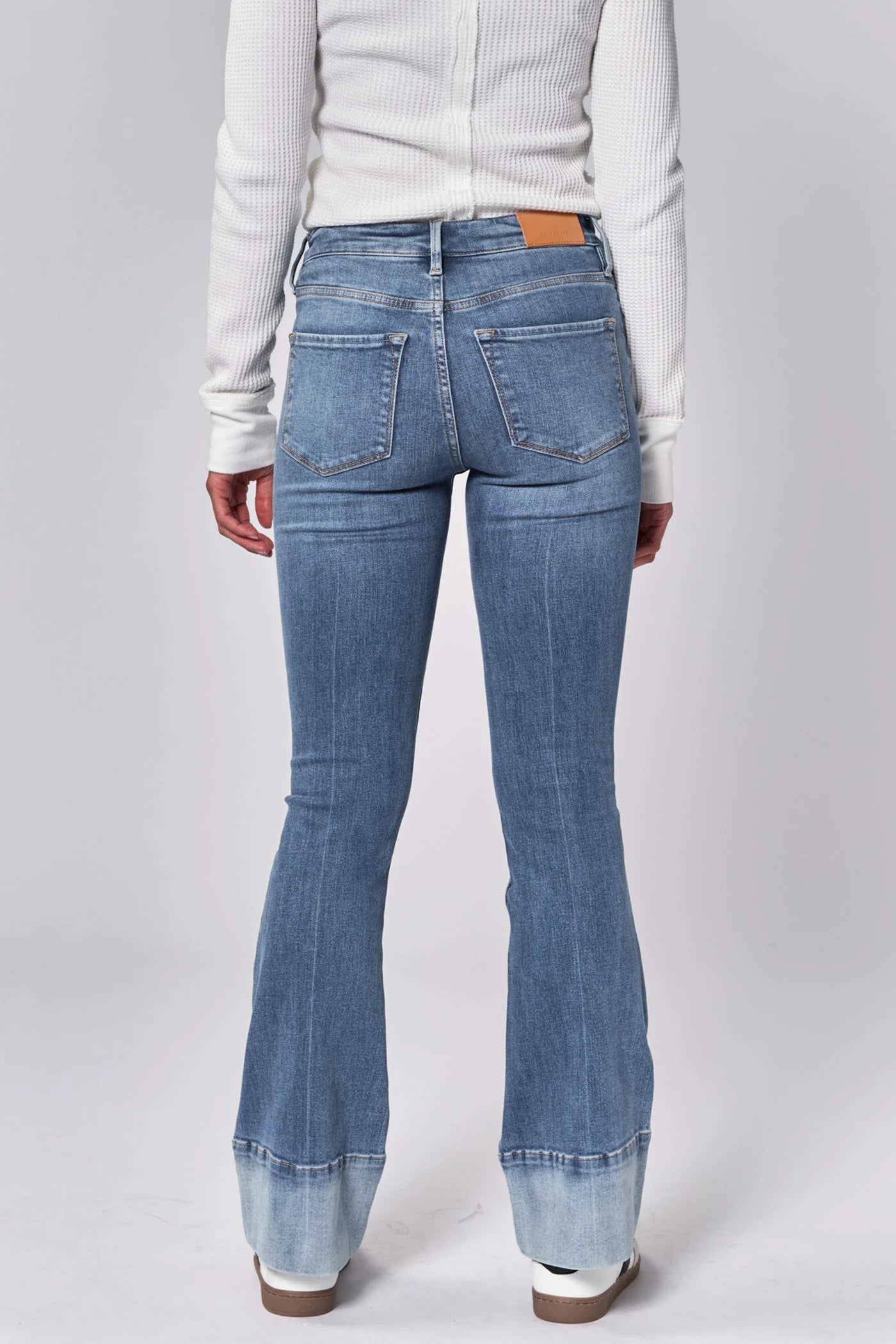 The Perfect Mid-Rise Flare Jean | Jaxtyn