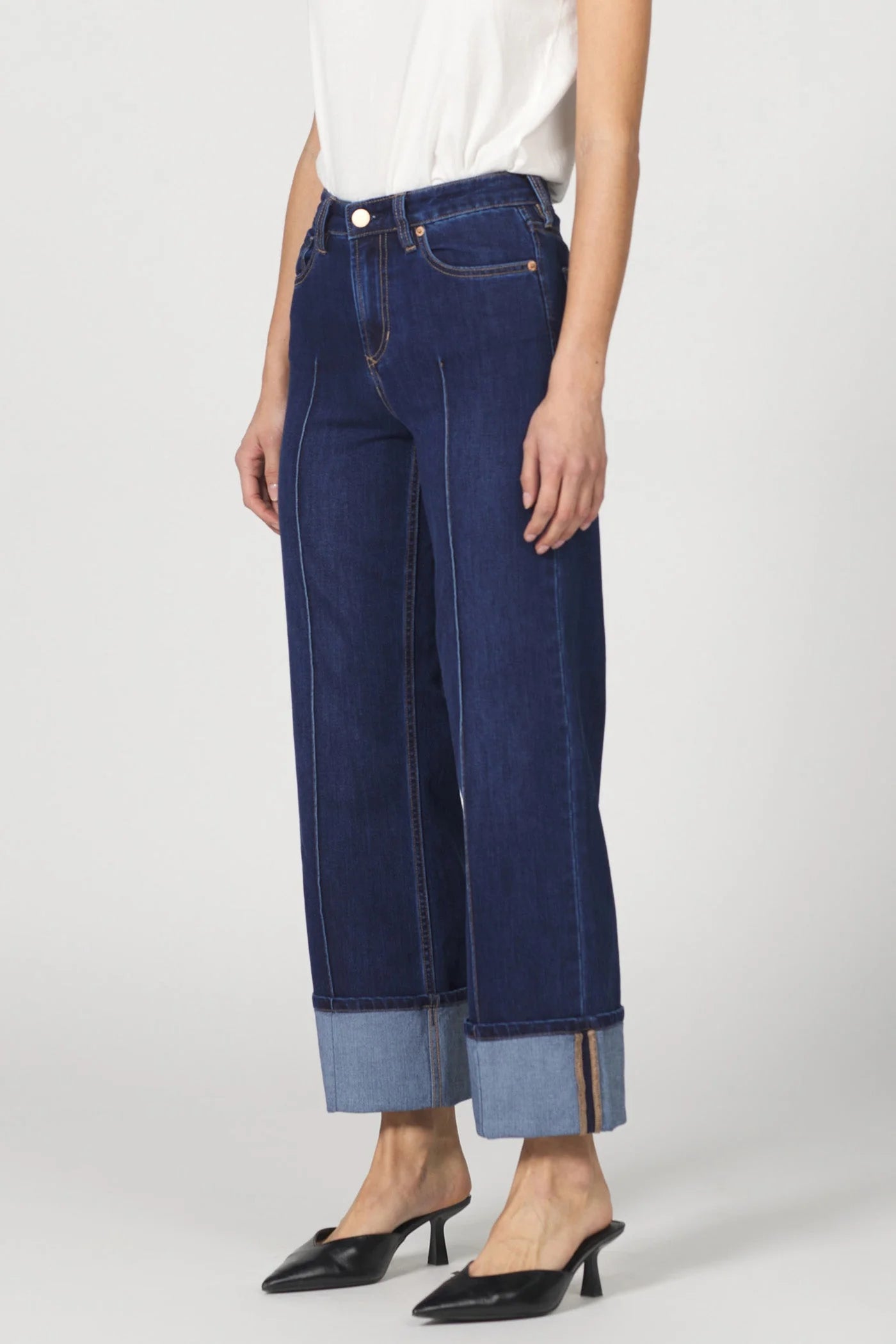 Structured Seam Detail Ankle-Length Jeans | Holly