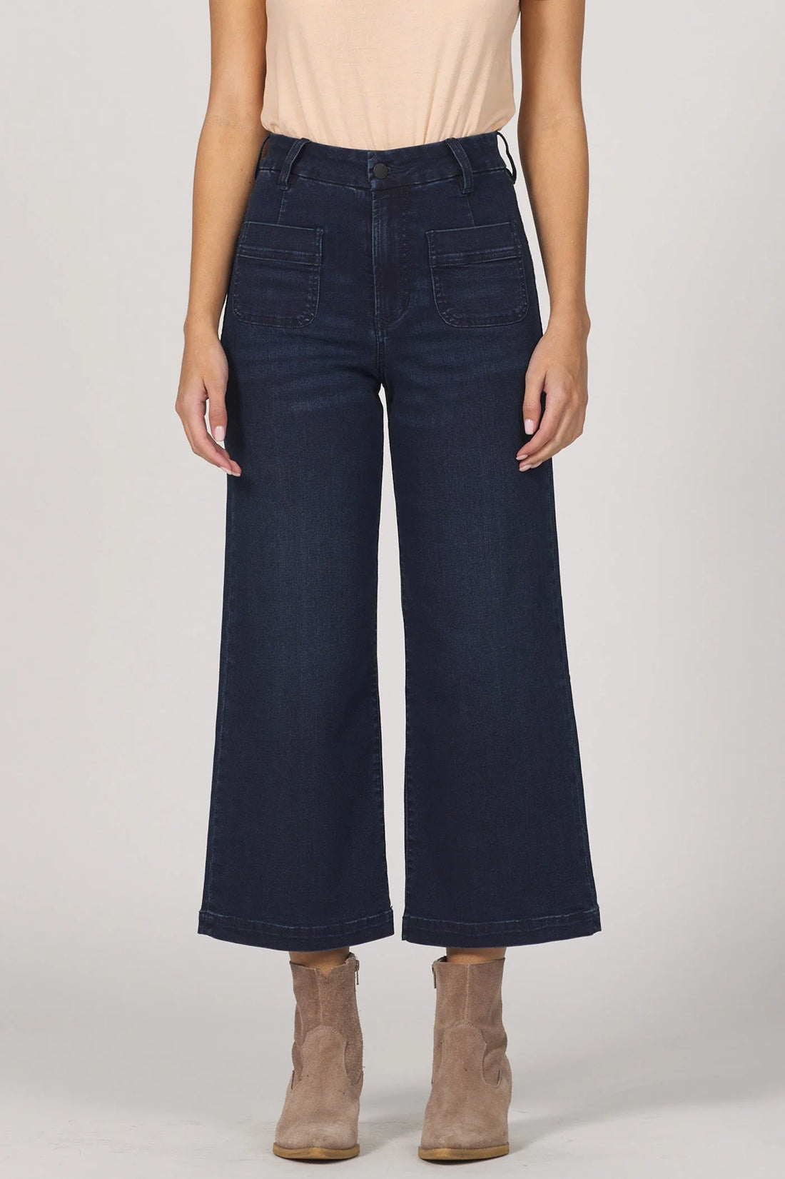 &quot;Audrey&quot; Cropped Jean