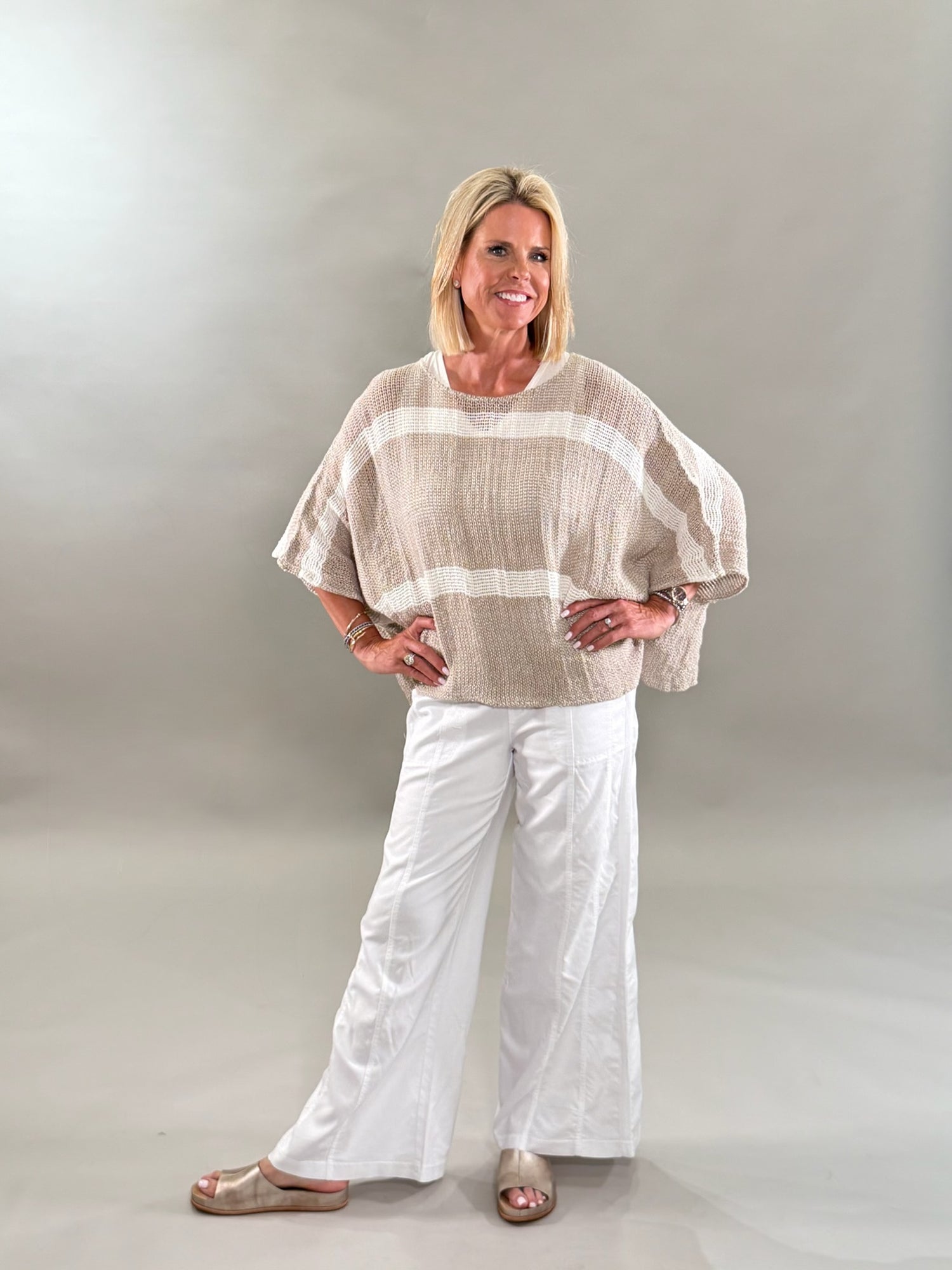 Sunny Days Linen-Blend Top