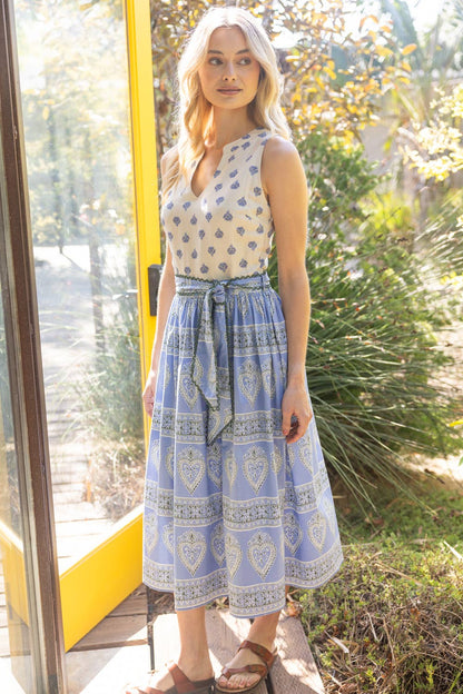 Mixed Print Waist Tie Sleeveless Midi Dress