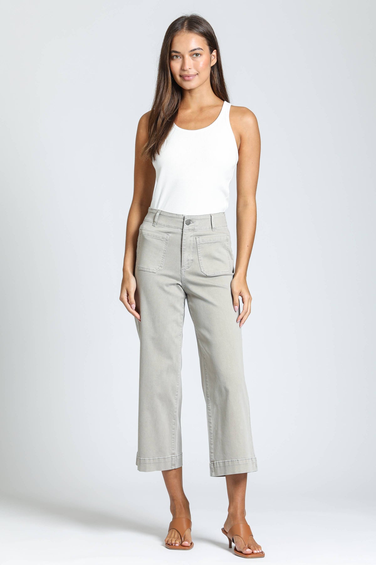Patch Pocket Wide-Leg Crop Pant