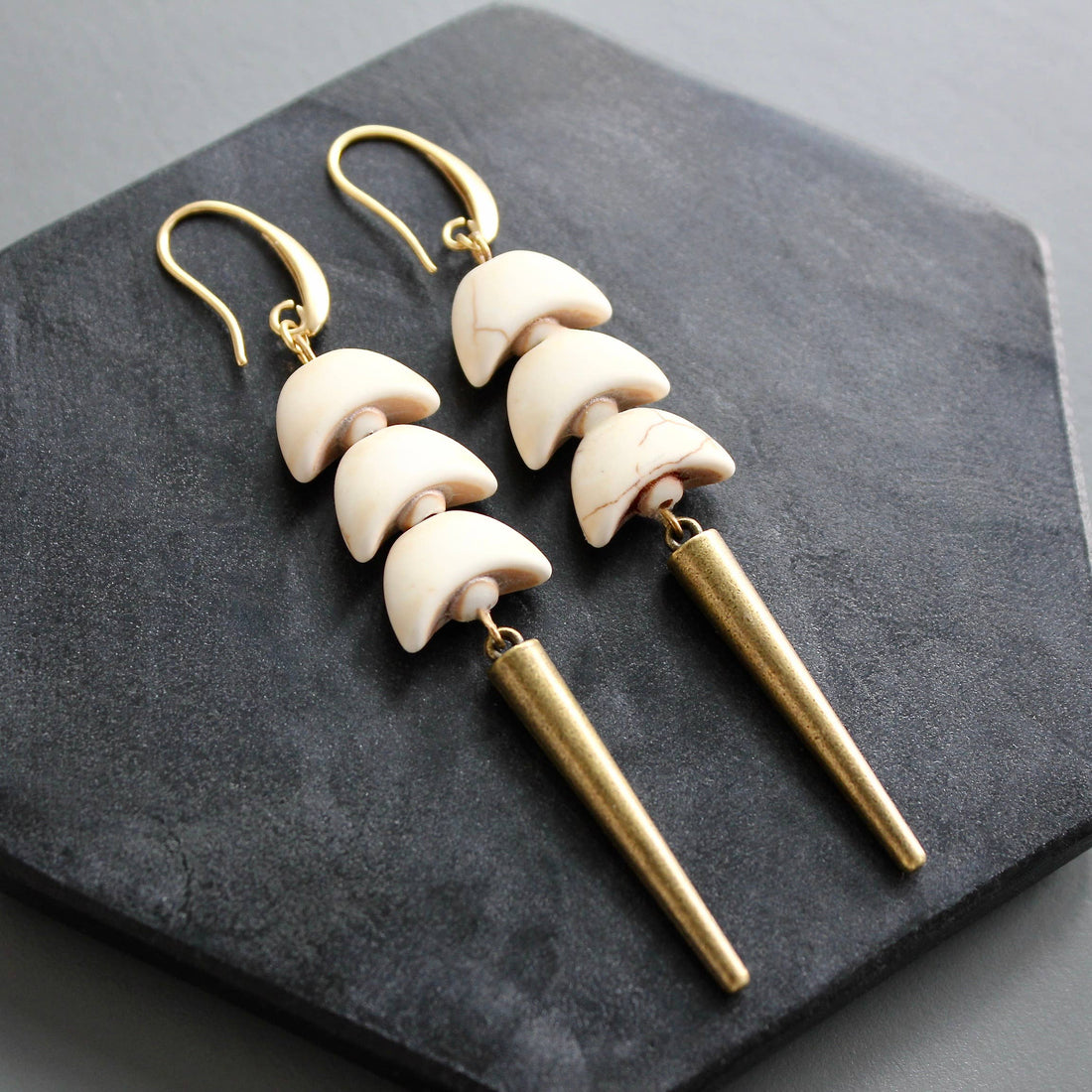 KYLE69 stacked crescents spike earrings