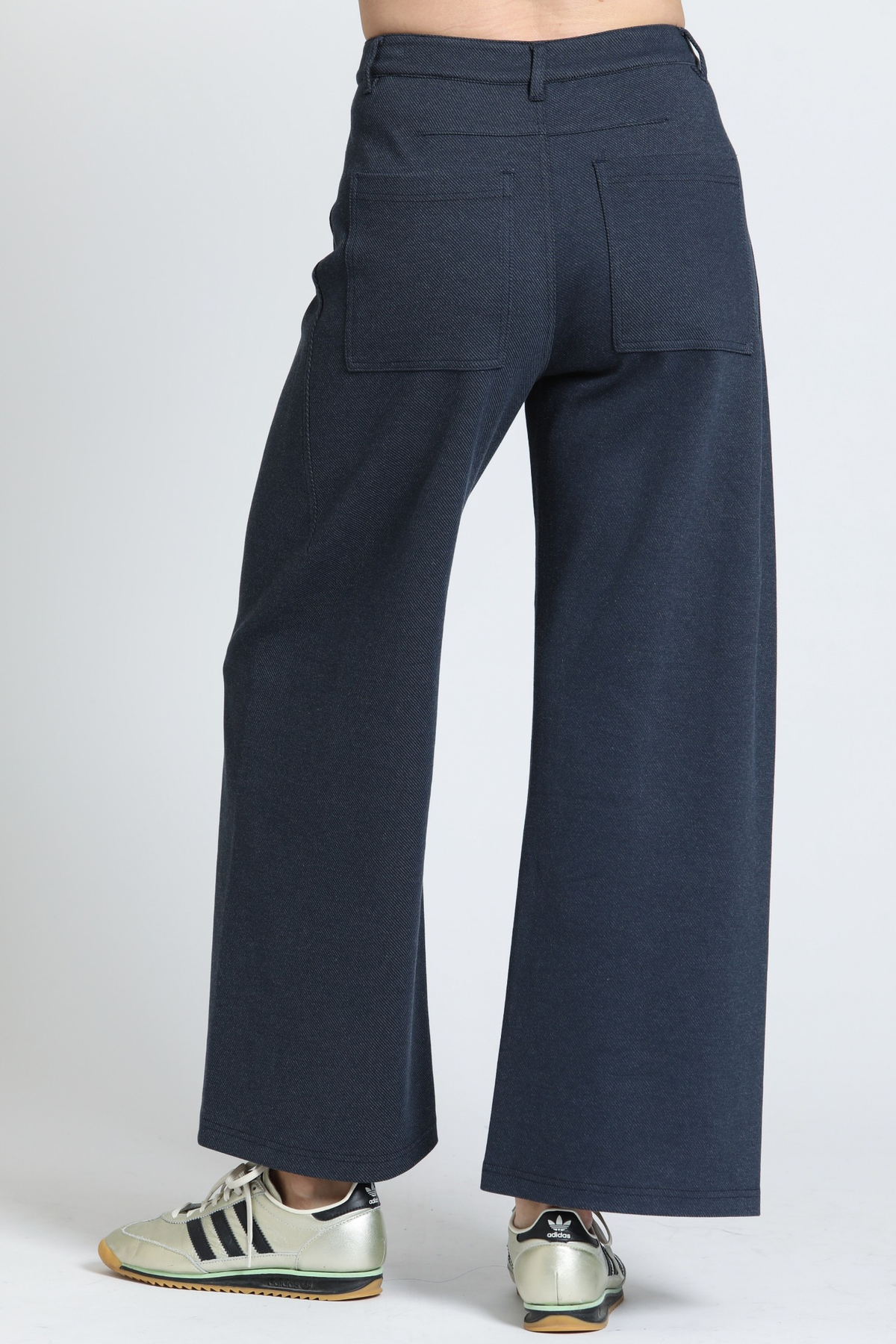 Knit Barrel Leg Pant