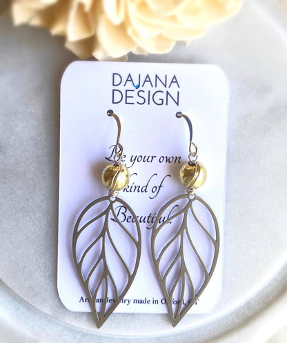 Feelin’ Leafy Earrings  