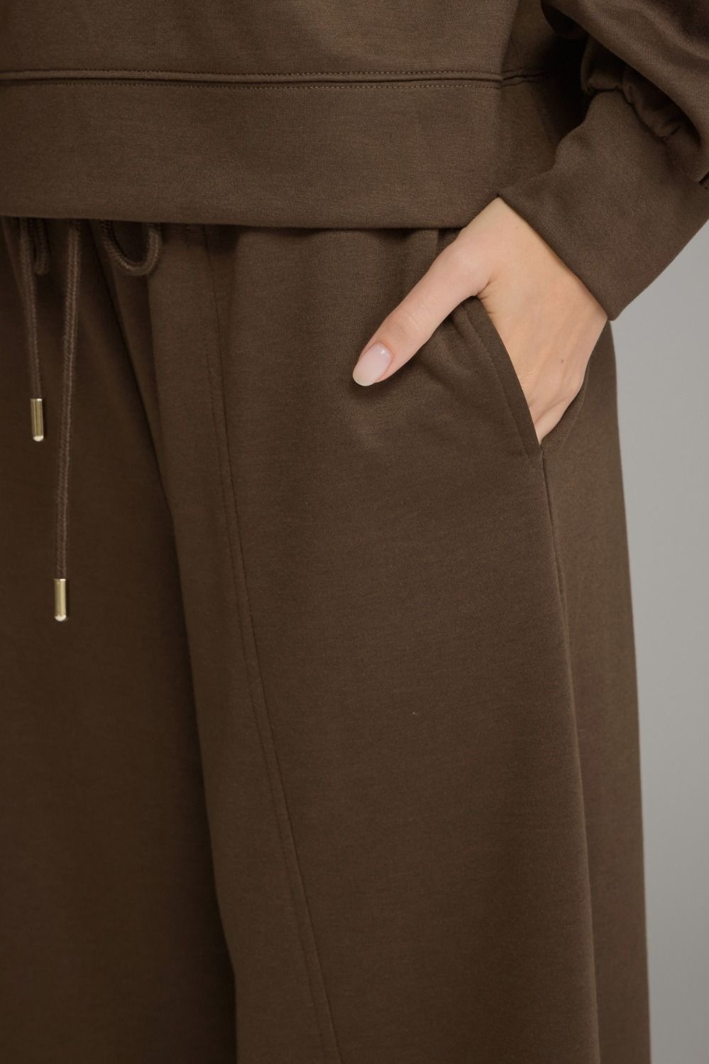 Wide-Leg Drawstring Lounge Pants