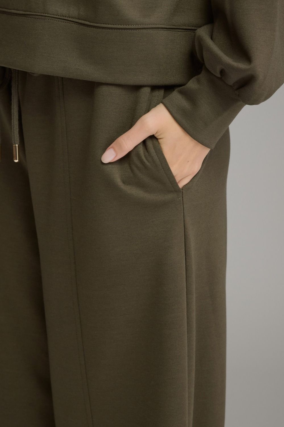 Wide-Leg Drawstring Lounge Pants
