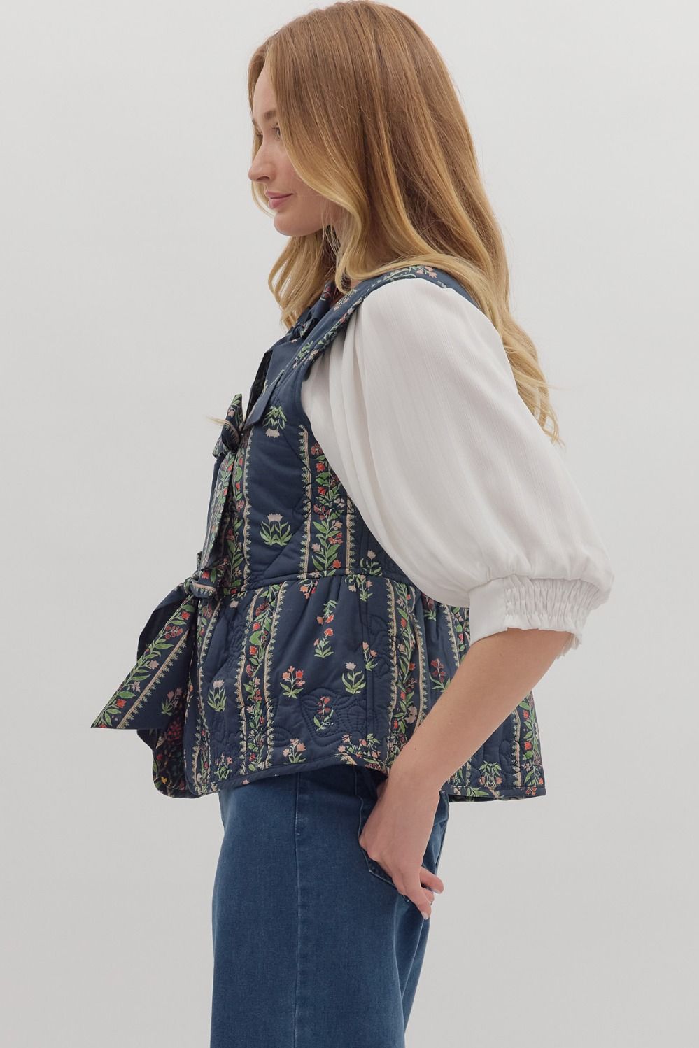 Quilted Botanical Print Sleeveless Peplum Vest