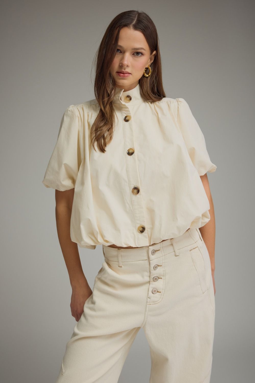 Chic Bubble-Hem Puff Sleeve Top