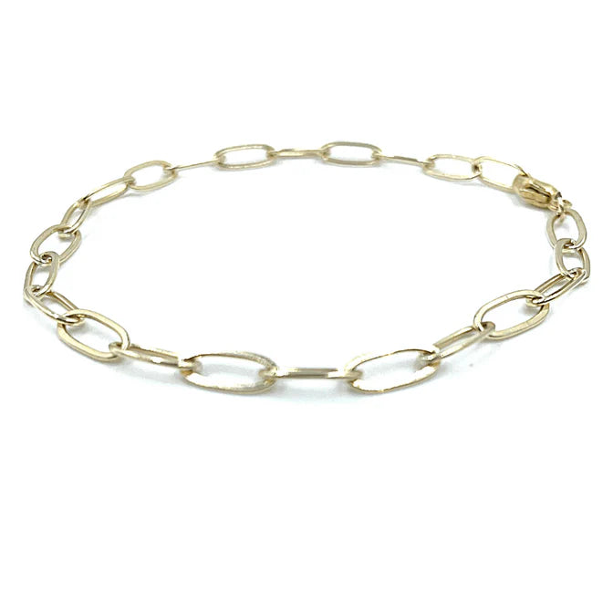 Essential Paperclip Links Bracelet in 14k Gold Filled