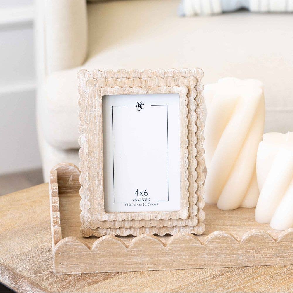 17023 - 6x8 wood scallop photo frame (4x6) Home Decor 12063