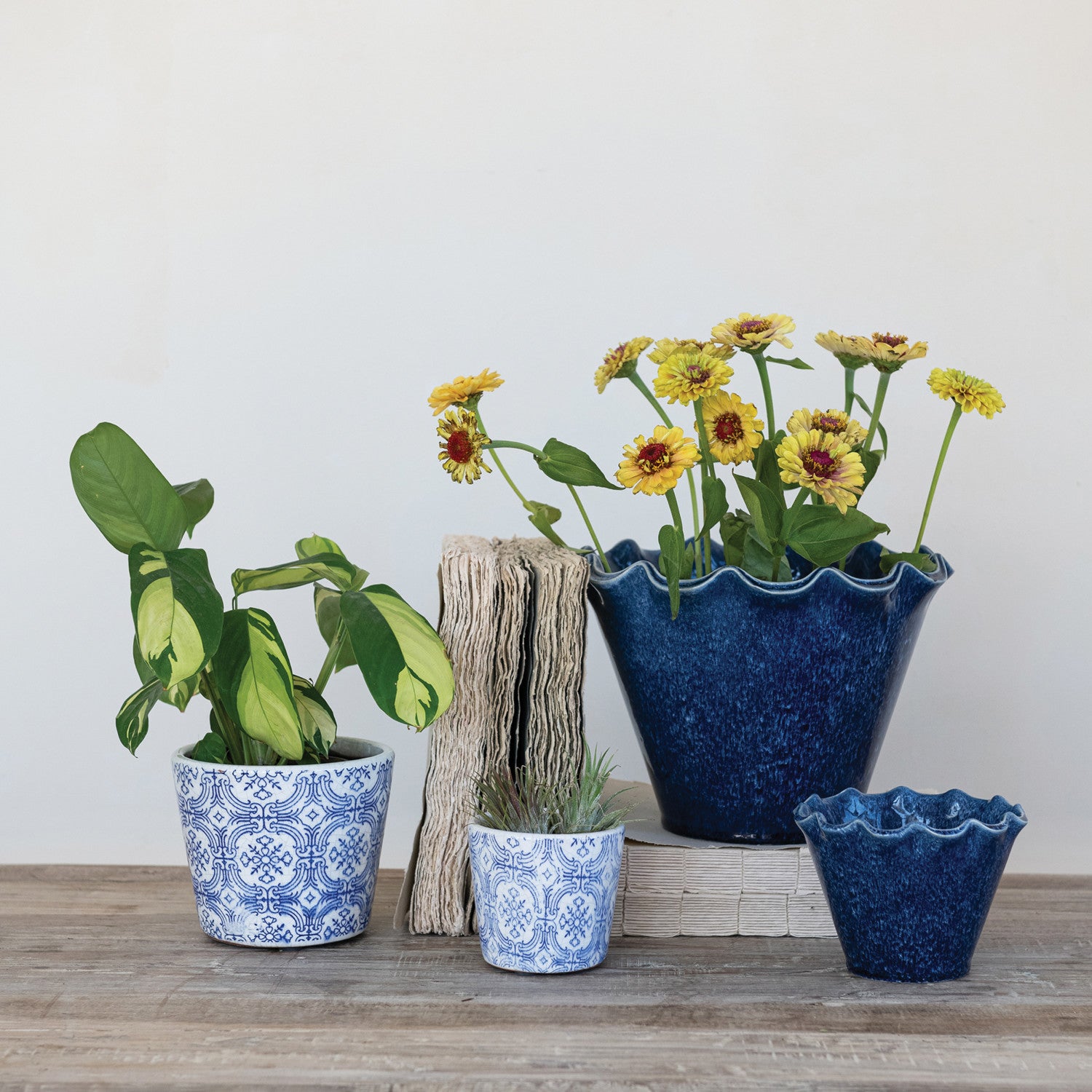 Stoneware Planter with Drainage Hole