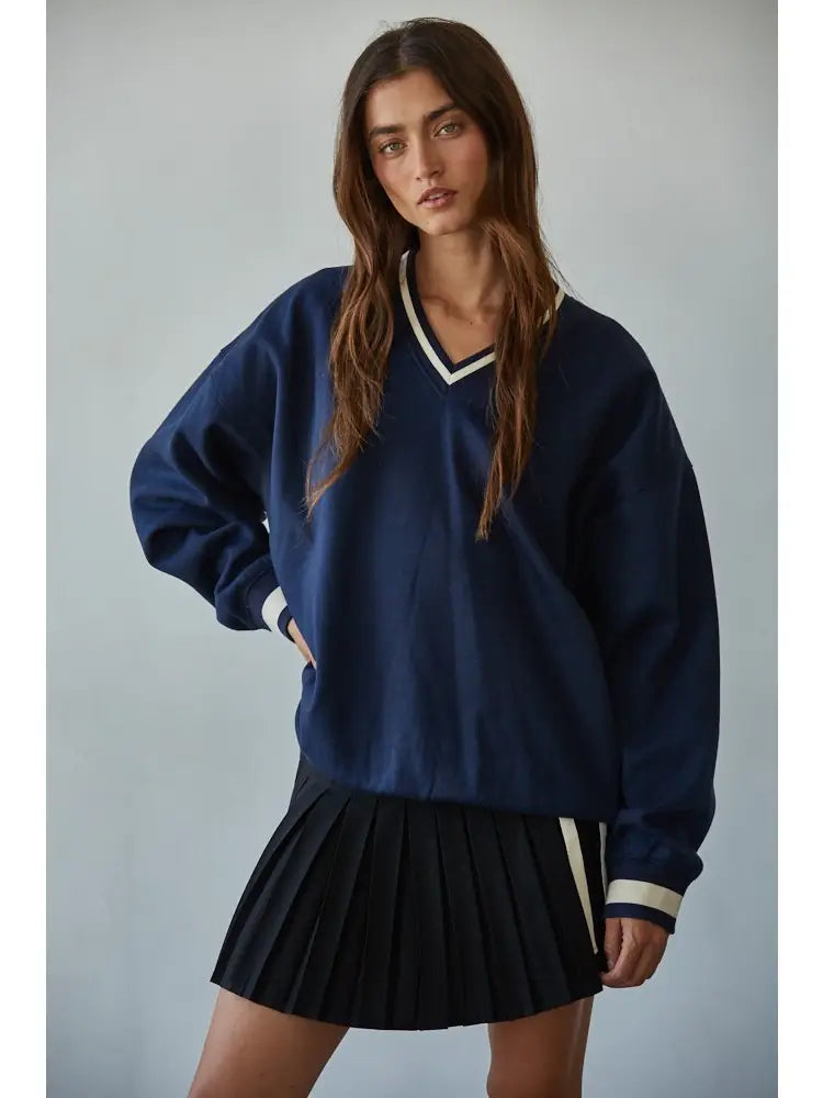 V-Neck Oversized Pullover
