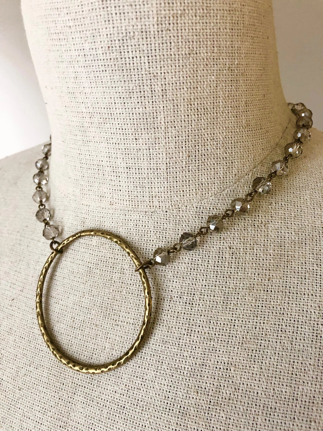 Full Circle Stone Stunner Necklace
