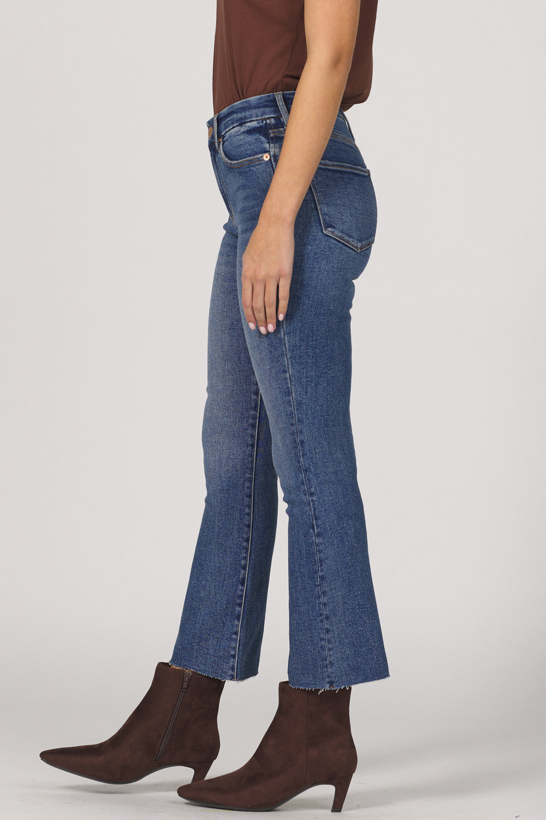 Mid Rise Raw Hem Crop Jean | Dear John Jeanne