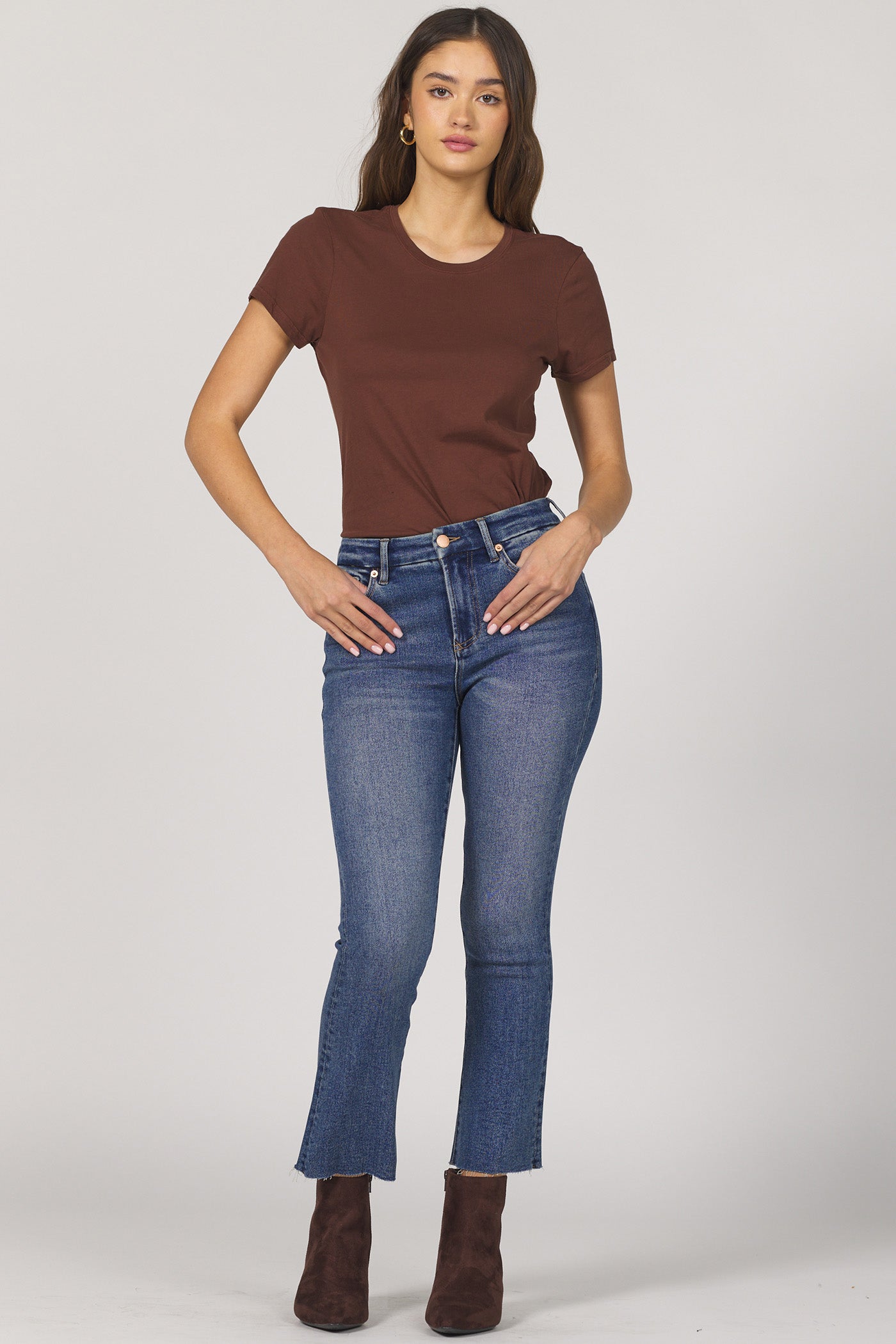 Mid Rise Raw Hem Crop Jean | Dear John Jeanne