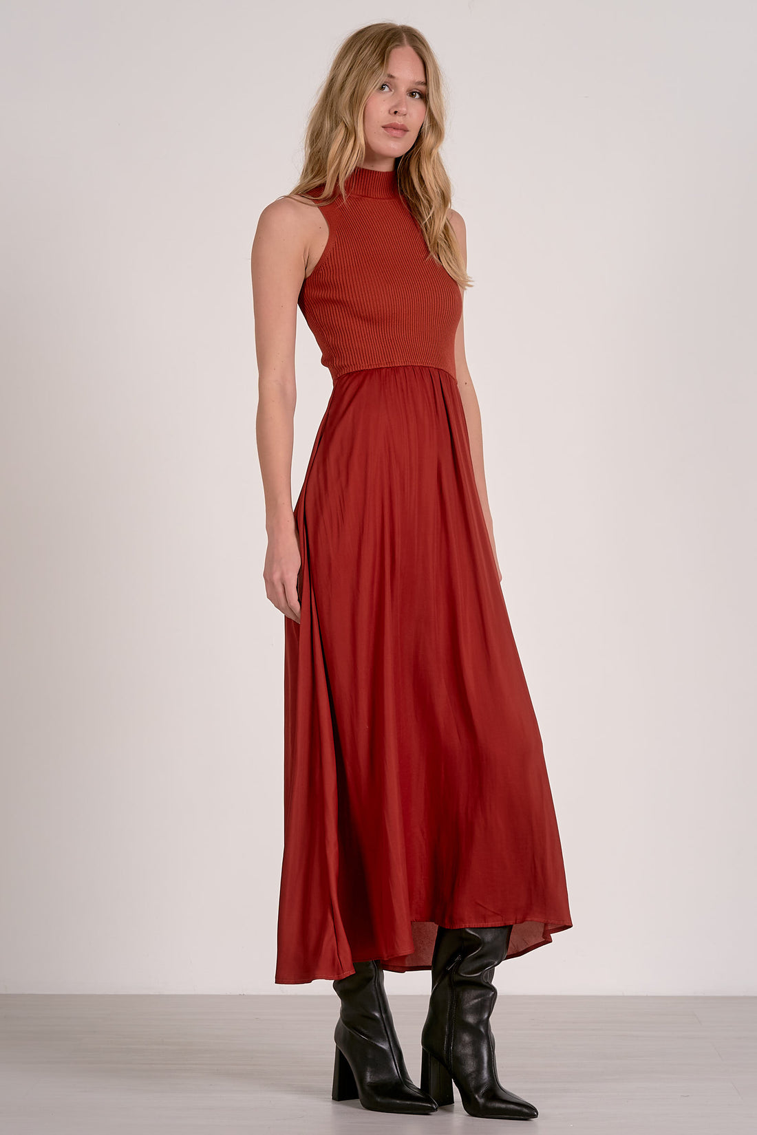 Ribbed Knit &amp; Flowy Maxi Dress