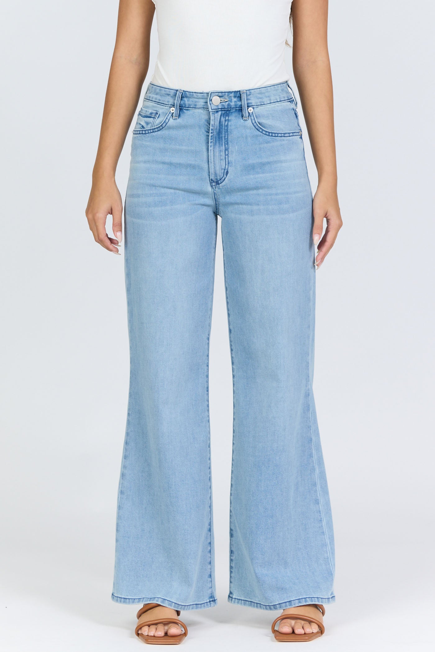 Lightweight Wide-Leg for Summer | Dear John Fiona
