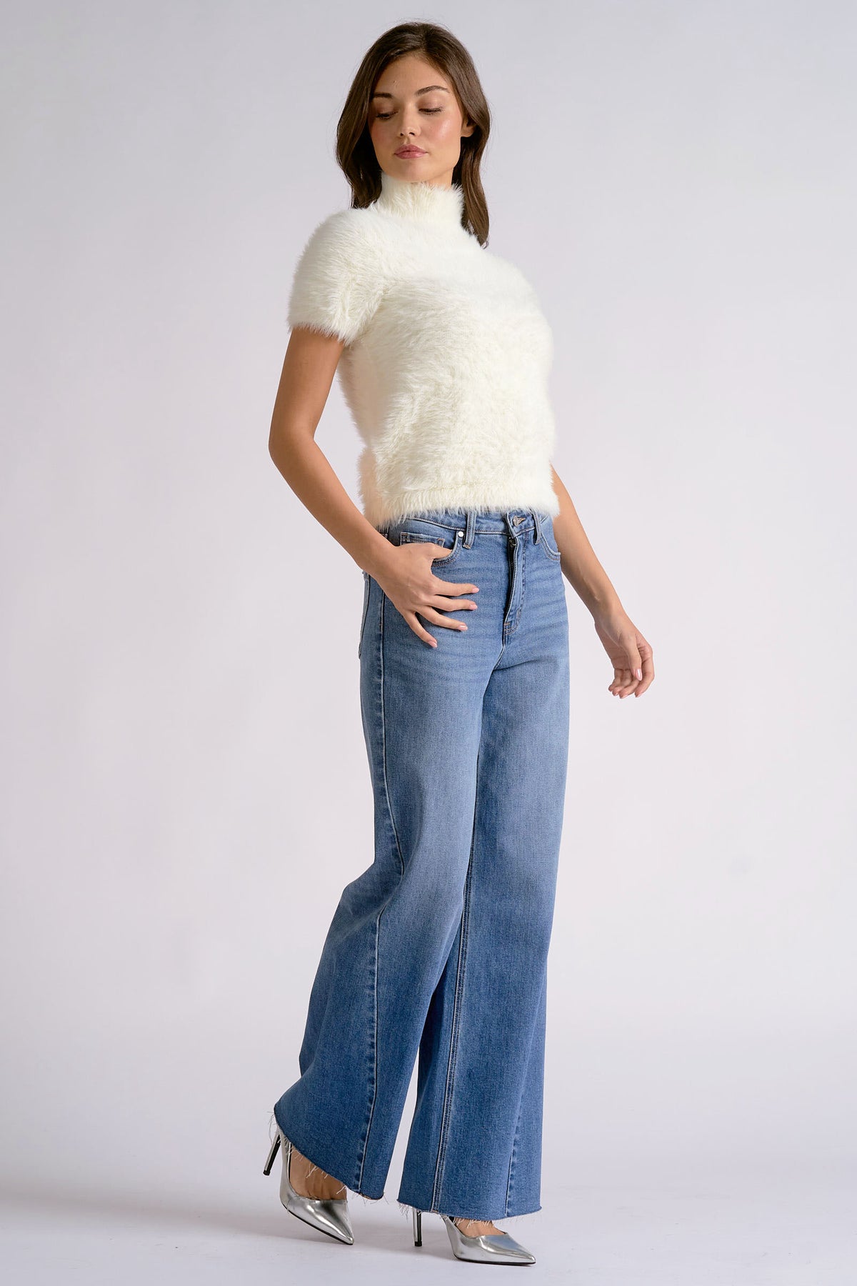 Fur Short-Sleeve Turtleneck Sweater
