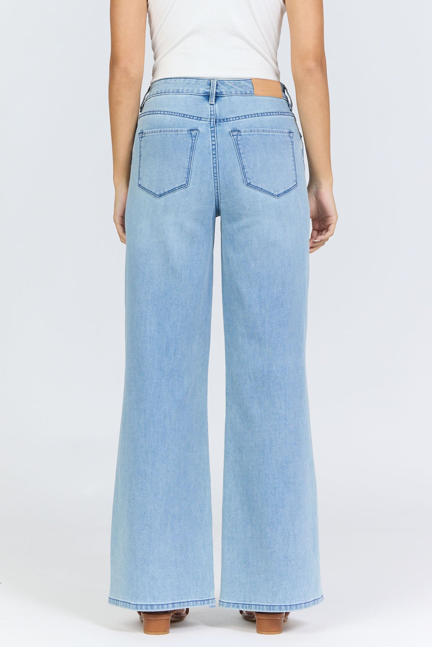 Lightweight Wide-Leg for Summer | Dear John Fiona