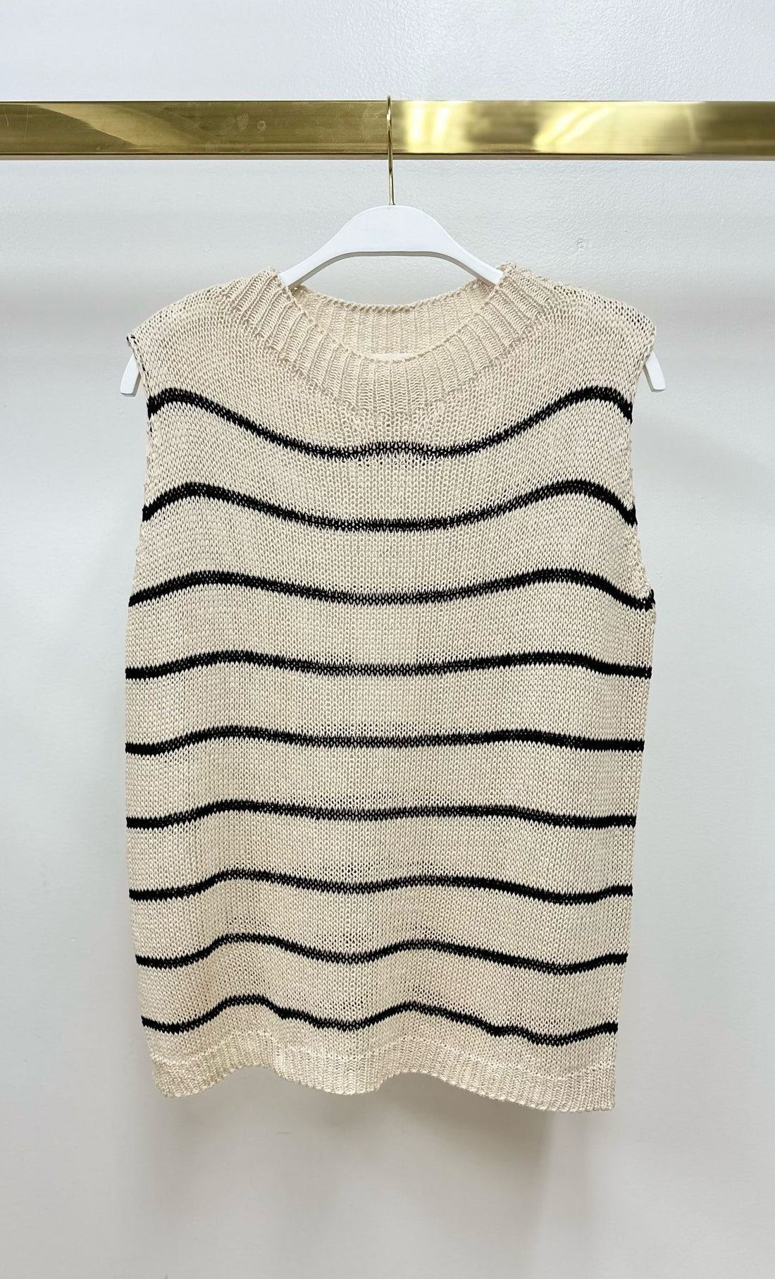 Striped Sleeveless Crew Neck Knit Top